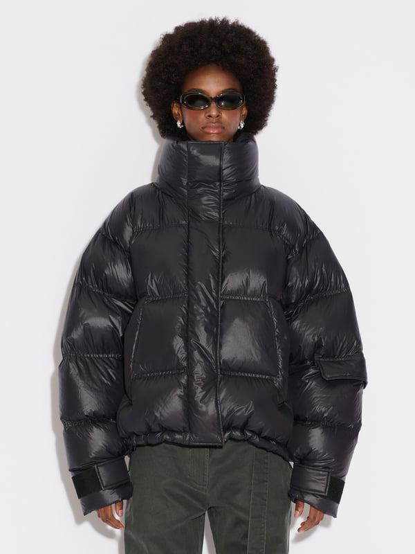 Holzweiler Steilia Short Down Jacket Black