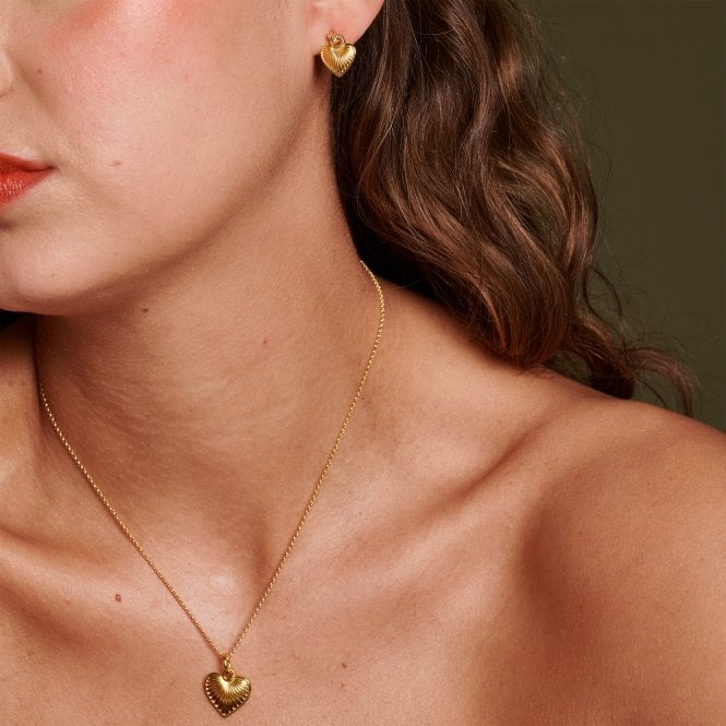 Hot Diamonds Essence Heart Stud Earrings