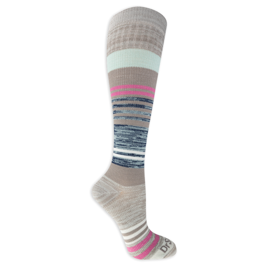 hot sox Dr. Scholl's Women's Graduated Compression Random Feed Pattern Knee High Socks 1 Pair Pack - Light Compression Sophisticated Style Grey Assorted