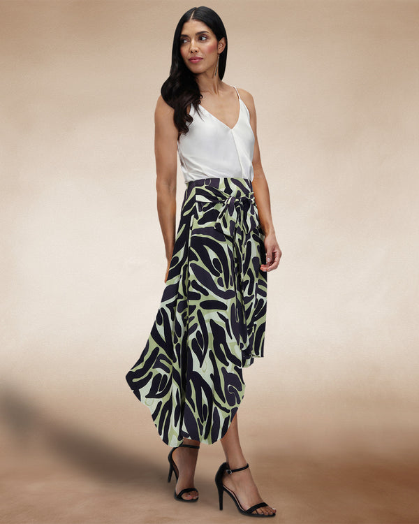 Hot Squash Asymmetric Hem Skirt With Bow Ties Green / Black Camo