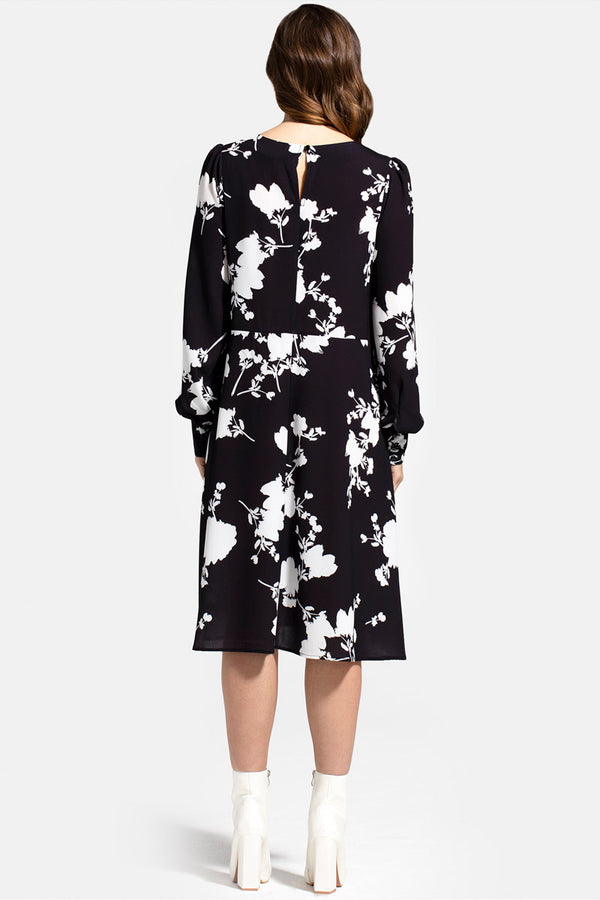 Hot Squash Chiffon Loose Dress With V Neck White Flower On Black