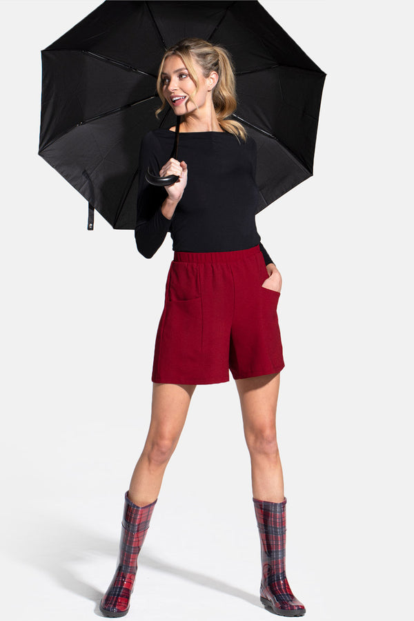 Hot Squash Luxe Crepe Shorts Solid Burgundy