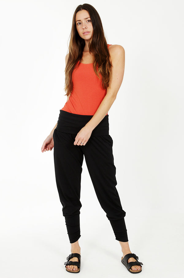 Hot Squash Roll Top Harem Yoga Trousers Black