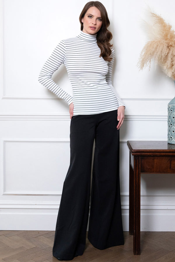 Hot Squash Turtle Neck Top White / Black Stripes