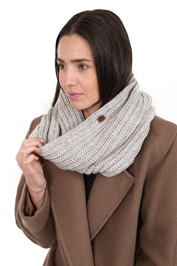 Hot Squash Women's Winter Snood Shadow Beige