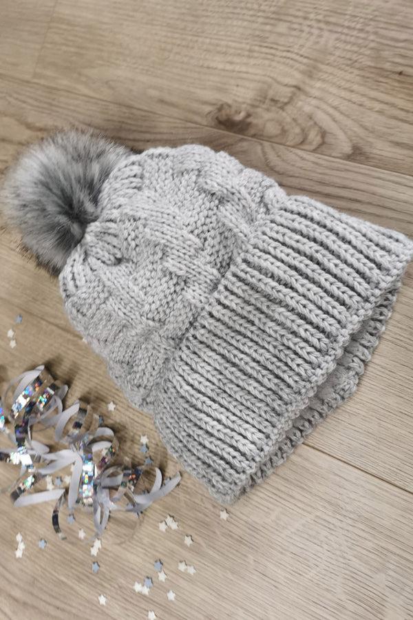 hot squash Womens Winter Beanie Hat Winter Forest Grey