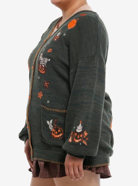 Hot Topic Her Universe Disney Winnie The Pooh Halloween Girls Cardigan Plus Size MULTI