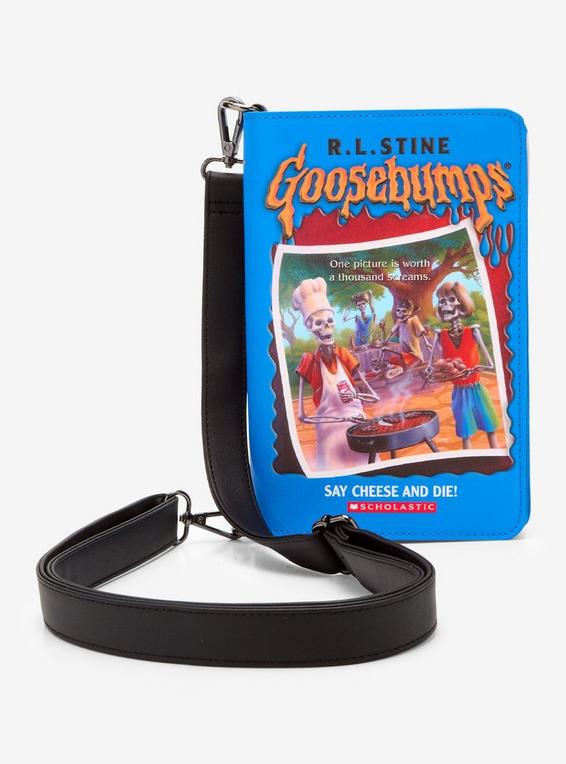 hot topic Loungefly Goosebumps Say Cheese And Die Book Crossbody Bag