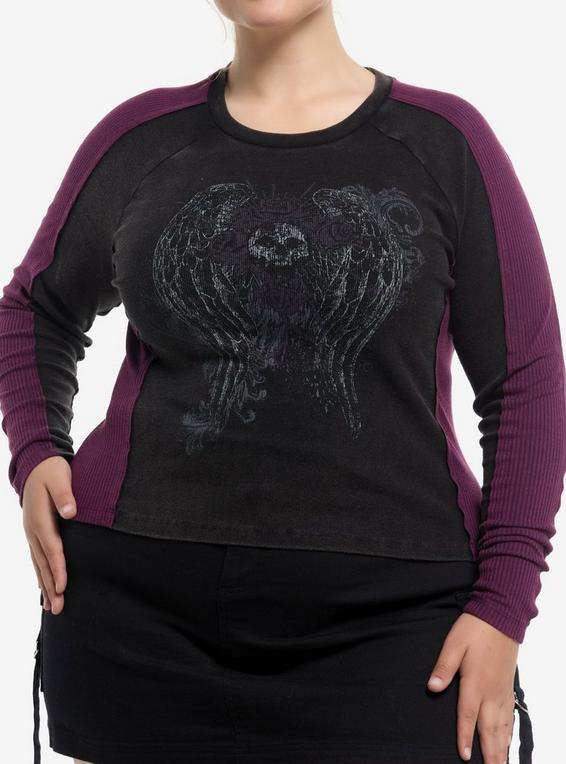 hot topic Social Collision Black & Wine Winged Skull Girls Long-Sleeve T-Shirt Plus Size