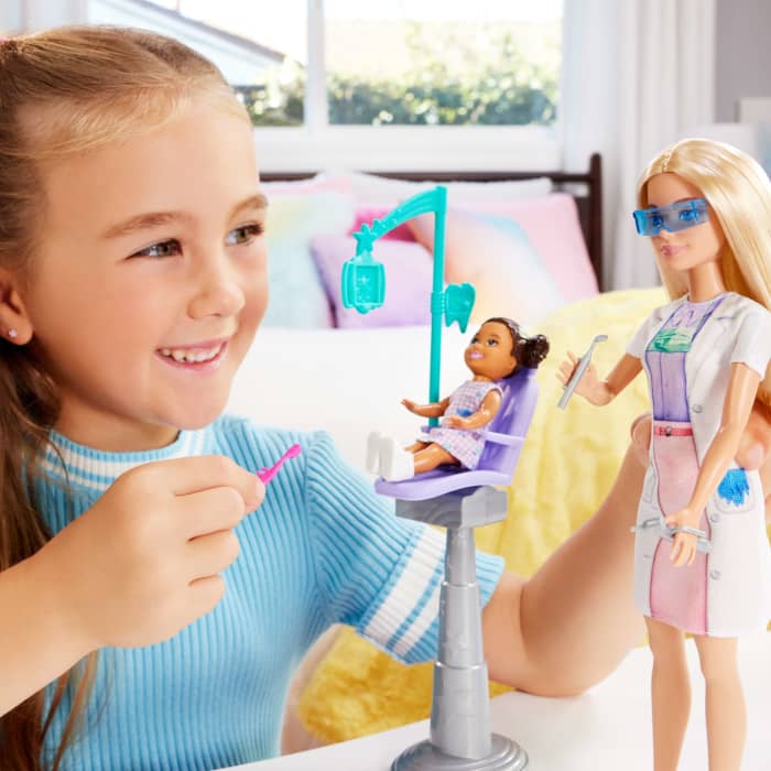 hot wheels Barbie Dentist Doll With Blonde Fashion Doll 1 Kid Doll Medical Doctor Furniture & Accessories