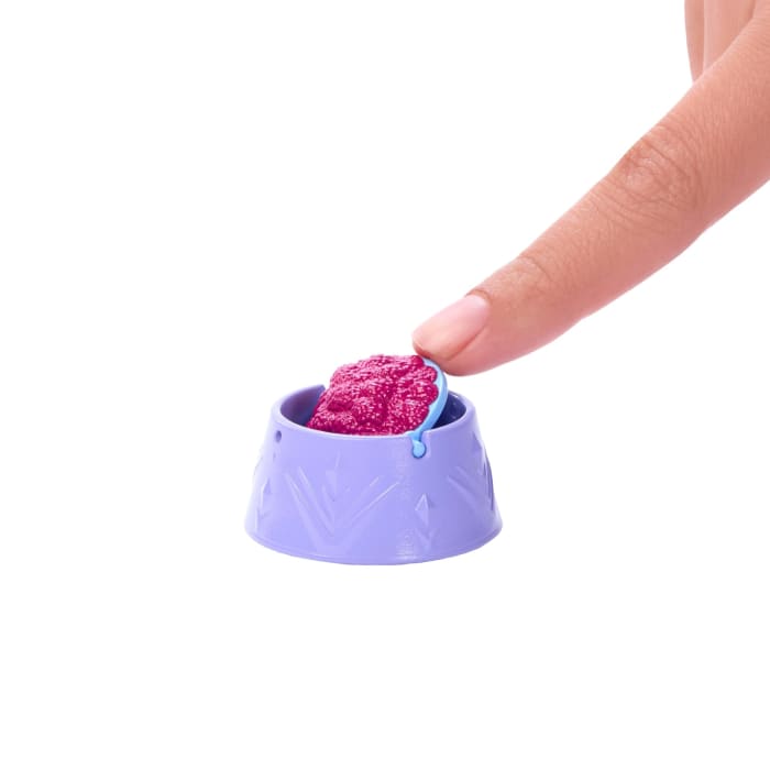 Hot Wheels Disney Frozen Elsa Fashion Doll & Polar Bear Cub Figure With 4 Nurturing Accessories