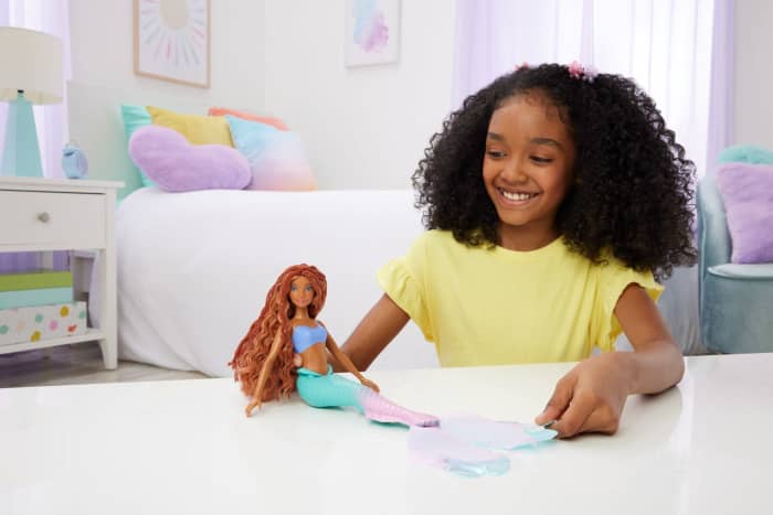 hot wheels Disney Princess Ariel Mermaid Doll With Sparkling Fin Inspired By The Little Mermaid (Live Action)