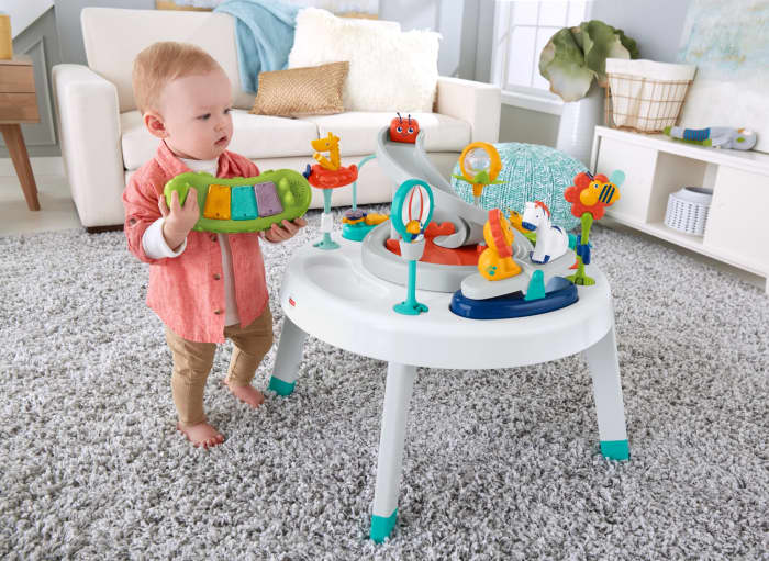 Hot Wheels Fisher-Price 2-in-1 Sit-To-Stand Activity Center