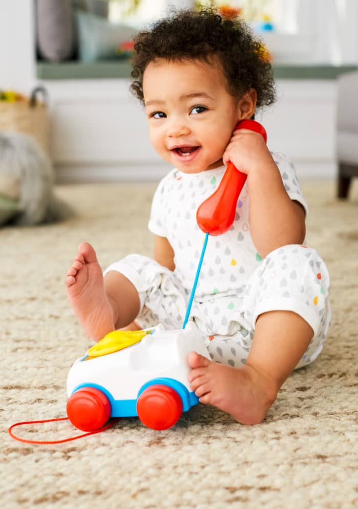 hot wheels Fisher-Price Chatter Telephone Baby And Toddler Pull Toy Phone With Rotary Dial