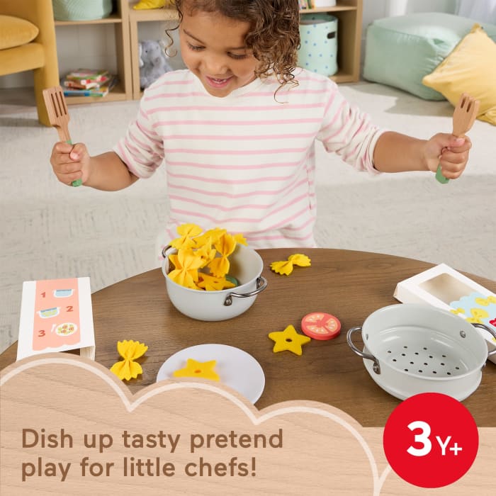 hot wheels Fisher-Price Pots & Pasta Chef Set Cooking Toy With Wooden Food For Pretend Play 31 Pieces