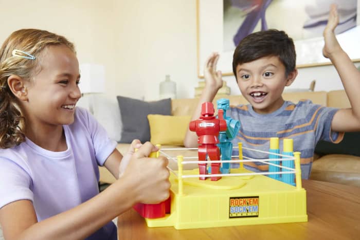 hot wheels Rock 'Em Sock 'Em Robots