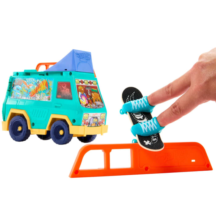 hot wheels Hot Wheels Skate Tony Hawk Skate Van Playset With Exclusive Fingerboard & Removable Skate Shoes