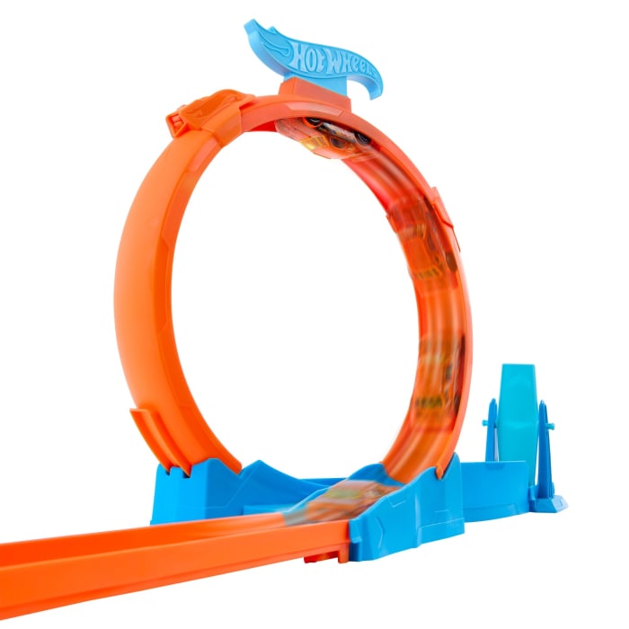 Hot Wheels Hot Wheels Track Creator Triple Loop Pack & 1:64 Scale Toy Car Track-Building Set