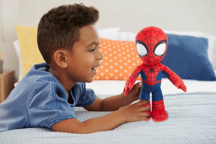 hot wheels Marvel Plush Talkers Spider-Man Soft Toy 11.75-inch Collectible Figure With Sounds & Phrases