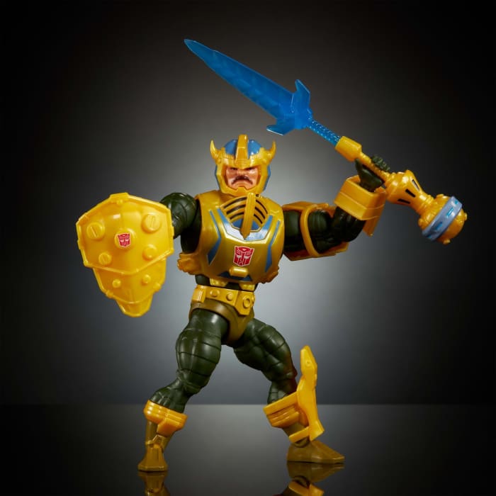Hot Wheels Masters Of Universe Origins & Transformers Bumblebee Armor Man At Arms Action Figure MOTU 5.5 Inch Toy