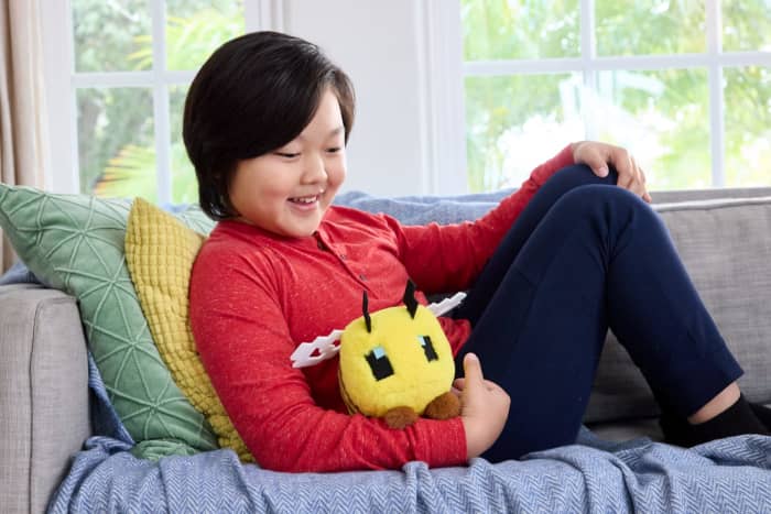 hot wheels Minecraft Bee Plush Toy 8-Inch Collectible Soft Doll Inspired By A Minecraft Movie