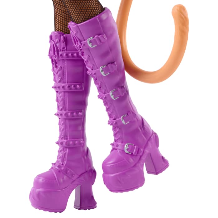 Hot Wheels Monster High Fearbook Toralei Fashion Doll With Varsity Jacket Yearbook And Music Accessories