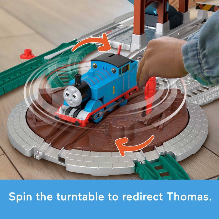Hot Wheels Thomas & Friends Load & Launch Barrel Delivery Set By Fisher-Price & Classic Motorized Toy Train