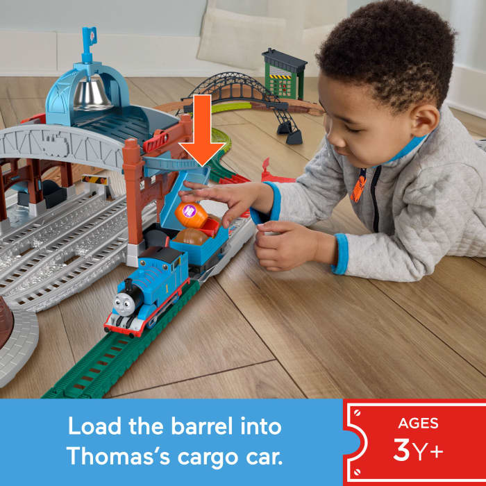 hot wheels Thomas & Friends Load & Launch Barrel Delivery Set By Fisher-Price & Classic Motorized Toy Train