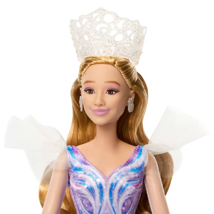 Hot Wheels Universal Pictures’ Wicked: For Good Deluxe Glinda Doll With Movie-Inspired Outfit & 3 Accessories