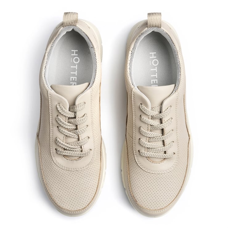 Hotter Gravity II Trainers Cement