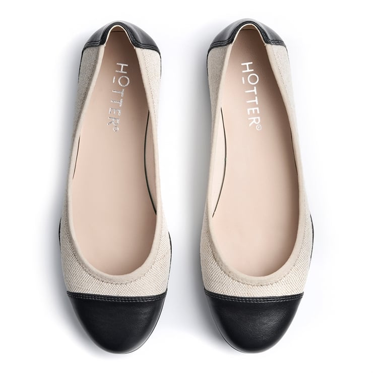 Hotter Ivy Shoes Beige / Black