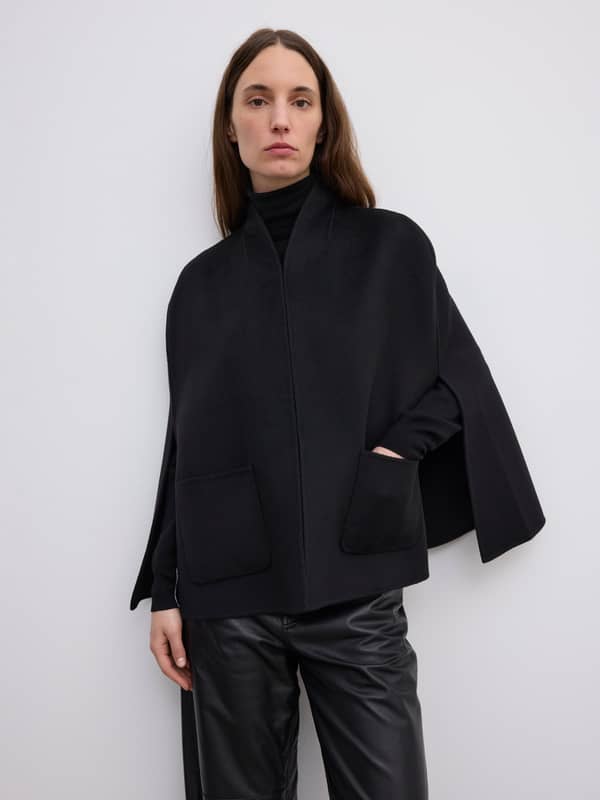 House Of Dagmar Blazers Doublé Cape Black
