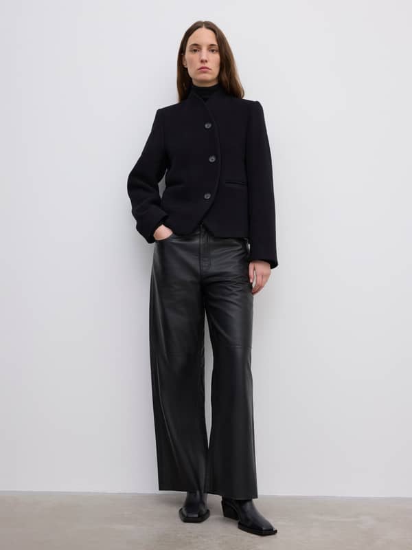 House Of Dagmar Outerwear Short Curved Jacket Black