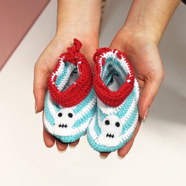 house of disaster Bunny Booties 6-12 months
