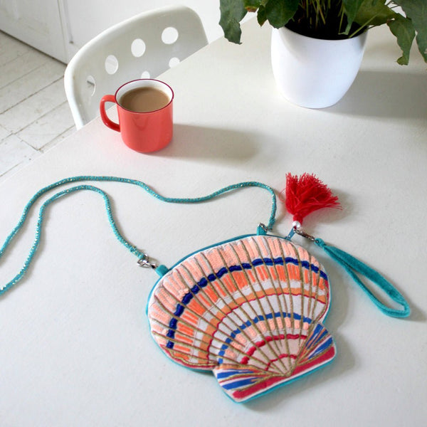 House Of Disaster Coral Shell Make Up Bag