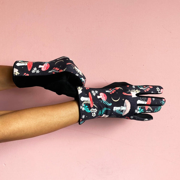 house of disaster Forage Printed Gloves