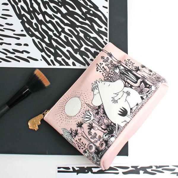house of disaster Moomin Love Makeup Bag