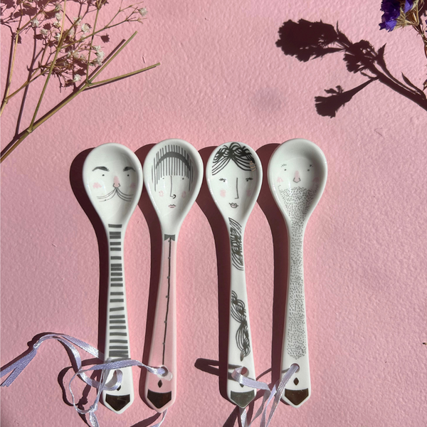 house of disaster Over The Moon Spoon Set