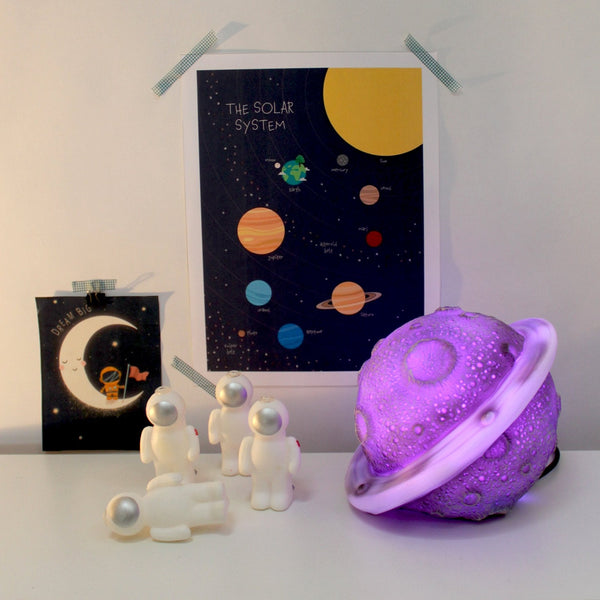 house of disaster Planet Colour Changing Lamp