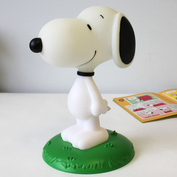 house of disaster Peanuts Standing Snoopy Rechargeable LED
