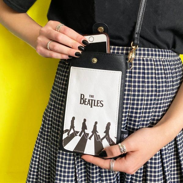 house of disaster The Beatles Abbey Road Phone Wallet