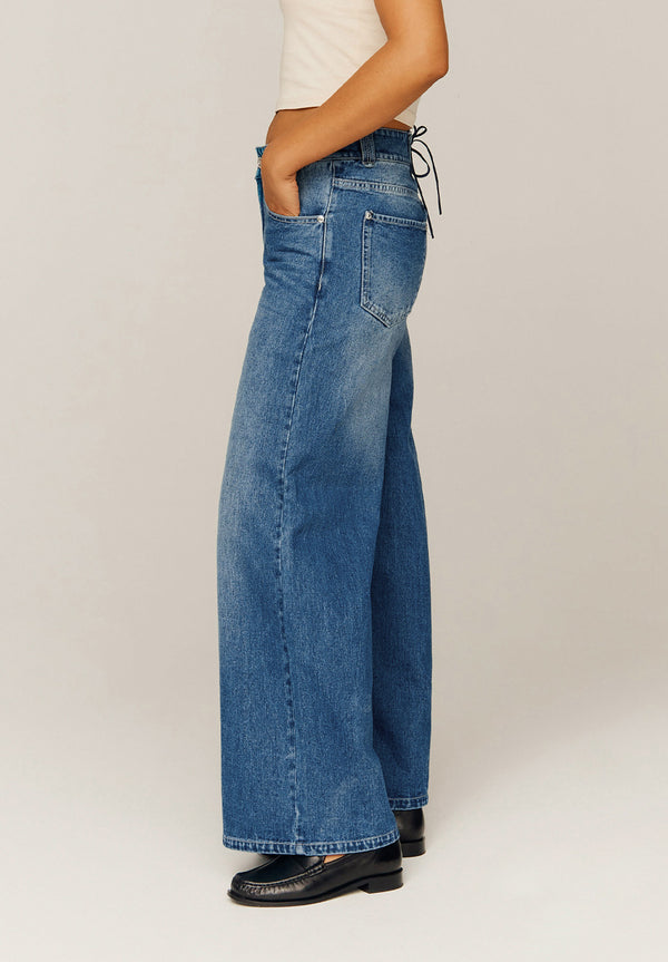House Of Sunny LOW RISE WIDE LEG DENIM