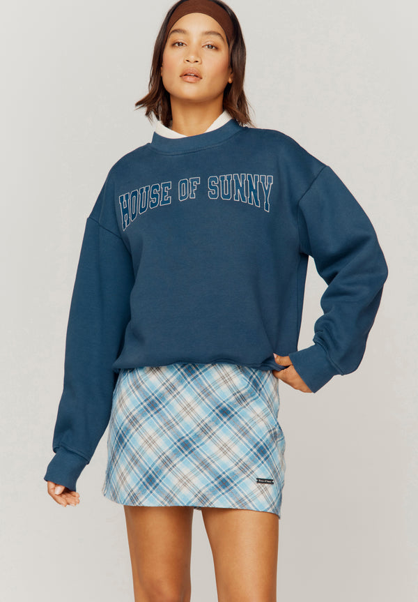 House Of Sunny THE FAMILY CREW