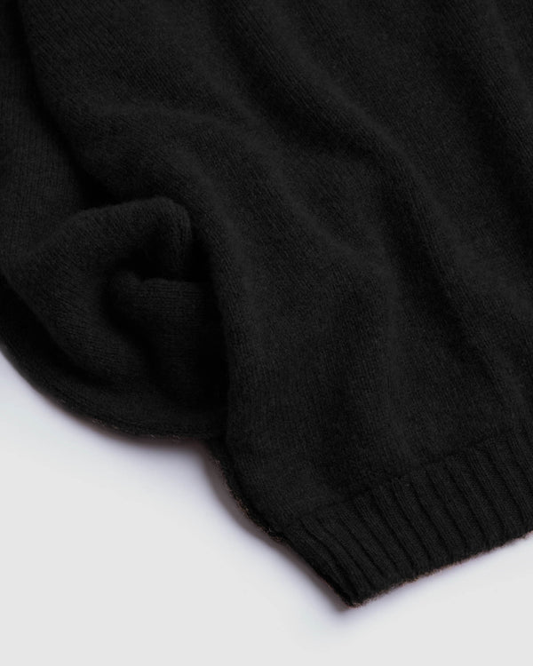 Howlin Shaggy Bear - Hoody - Black *Exclusive