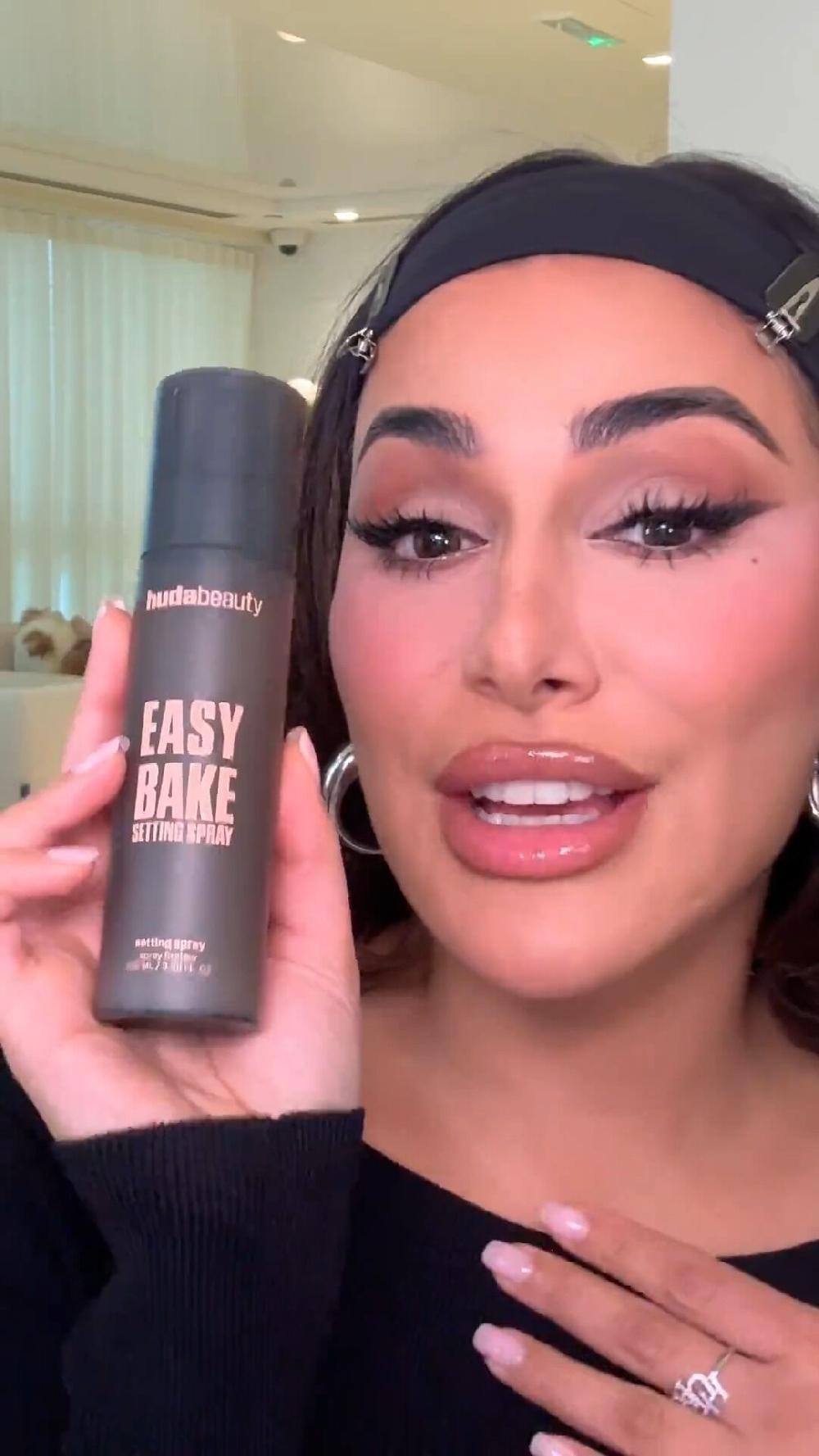 Huda Beauty Full Size & Mini Setting Spray Kit