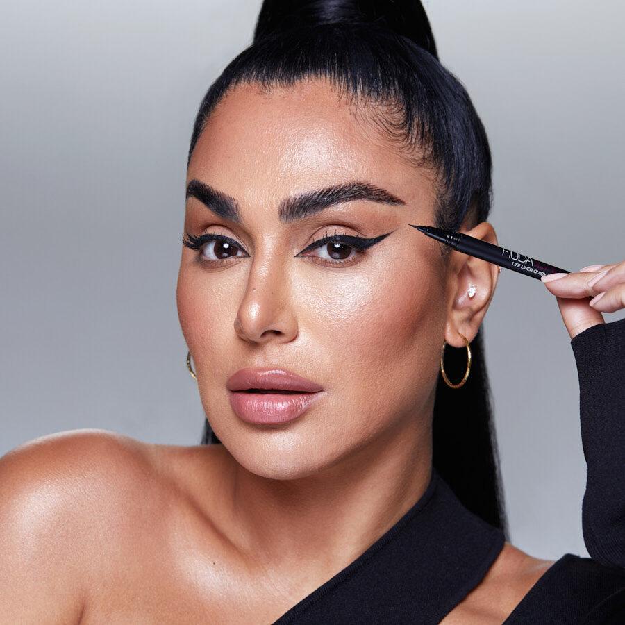 Huda Beauty Mini Life Liner Quick 'N Easy Black