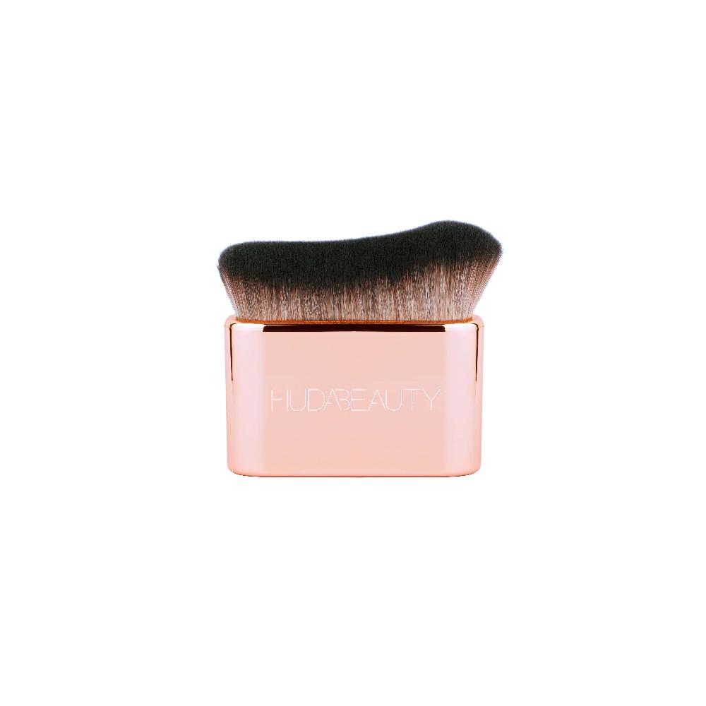 huda beauty N.Y.M.P.H Body Blur & Glow Brush