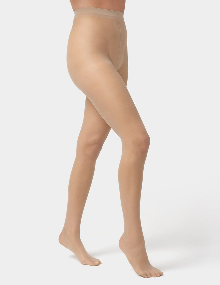 hue Essentials Solutions Clear Control Top Pantyhose