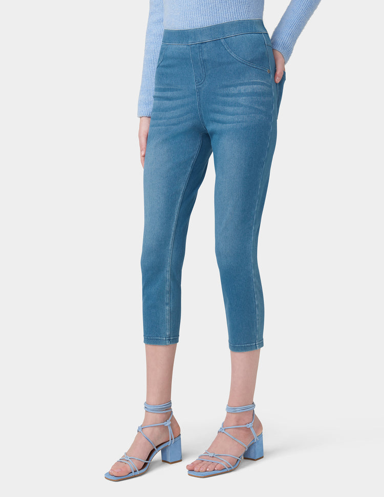 Hue Denim Capri