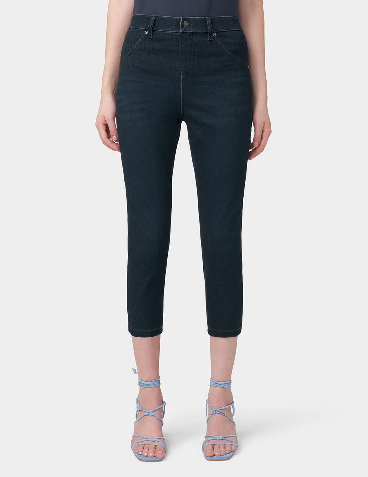 Hue Hi-Rise Ultra Soft Denim Capri Legging